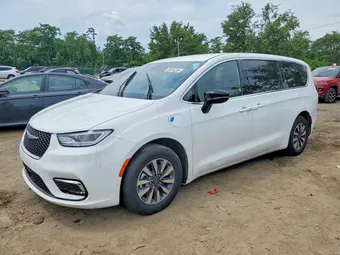 2025 Chrysler Pacifica 2C4RC1S71SR565137 Lot 58874236