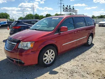 2016 Chrysler Town & Country 2C4RC1BG5GR245858