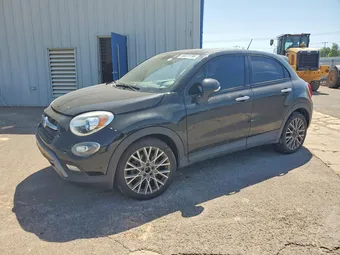 2016 Fiat 500X ZFBCFXCT2GP340815