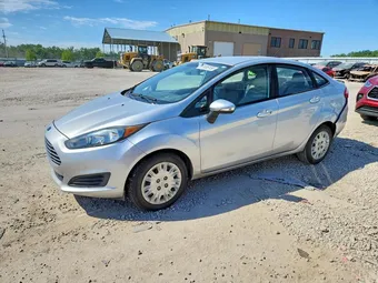 2015 Ford Fiesta 3FADP4BE0FM158623