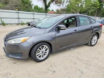 2015 Ford Focus 1FADP3F24FL344919