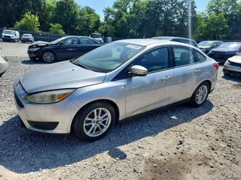 2016 Ford Focus 1FADP3F29GL371079