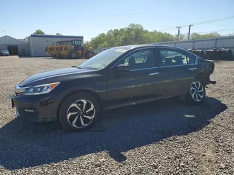 2017 Honda Accord 1HGCR2F88HA054892 Lot 53044846
