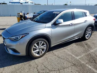 2018 Infiniti QX30 SJKCH5CP1JA047977