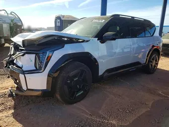 2026 Kia EV9 5XYAEFS50TG018322