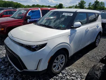 2023 Kia Soul KNDJ23AU4P7847316 Lot 52738756