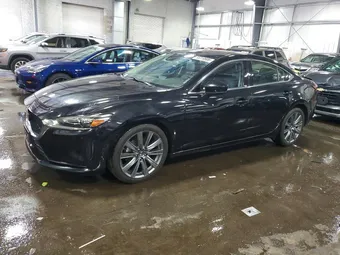 2018 Mazda 6 JM1GL1TYXJ1300850