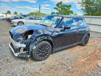 2019 Mini 3-Door WMWXP5C5XK2L07968