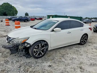 2018 Nissan Altima 1N4AL3AP1JC111526 Lot 56110576