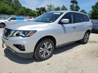 2017 Nissan Pathfinder 5N1DR2MMXHC684142