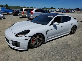 2016 Porsche Panamera WP0AF2A70GL080869