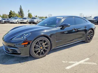 2018 Porsche Panamera WP0AA2A72JL103526