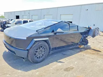 2024 Tesla Cybertruck 7G2CEHED9RA013718