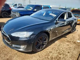 2015 Tesla Model S 5YJSA1H18FF080201 Lot 56804136