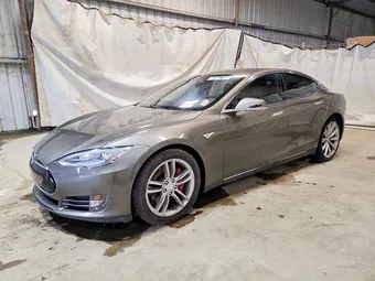 2015 Tesla Model S 5YJSA1H49FF095882 Lot 53952166
