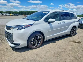2025 Toyota Sienna 5TDESKFC9SS185128