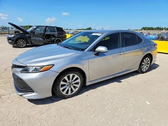 2019 Toyota Camry 4T1B11HK0KU284979 Lot 57712776