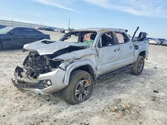 2018 Toyota Tacoma 5TFAZ5CN2JX057677 Lot 55499936