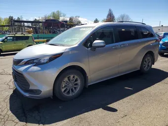 2025 Toyota Sienna 5TDKSKFCXSS159611