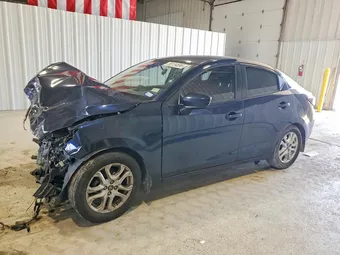 2017 Toyota Yaris 3MYDLBYV4HY194605
