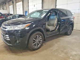 2019 Toyota Highlander 5TDJGRFH8KS068273 Lot 51880706