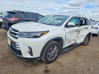 2019 Toyota Highlander 5TDJZRFH5KS596041 Lot 57416466