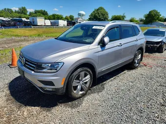 2020 Volkswagen Tiguan 3VV2B7AXXLM102593 Lot 58421606