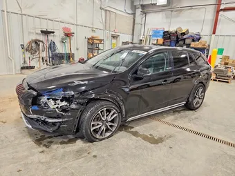 2017 Volvo V60 YV440MWK8H1035695