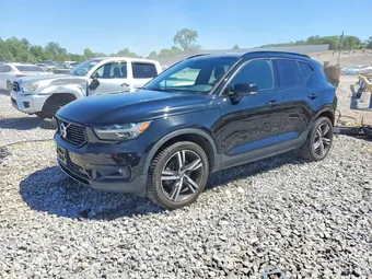 2019 Volvo XC40 YV4162UM4K2124966