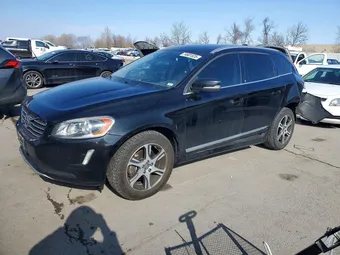 2015 Volvo XC60 YV4902RC0F2562748