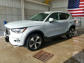 2025 Volvo XC40 YV4L12UJ7S2465341