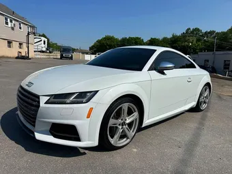 2016 Audi TTS TRUC1AFV0G1019600