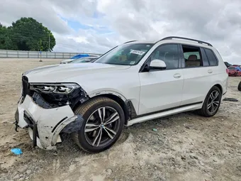 2021 BMW X7 5UXCW2C03M9E78709