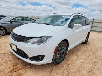 2020 Chrysler Pacifica 2C4RC1BG1LR261968 Lot 56825026
