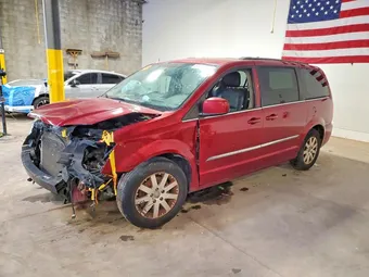 2015 Chrysler Town & Country 2C4RC1BG9FR589028