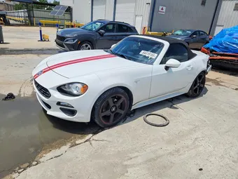 2019 Fiat 124 Spider JC1NFAEK8K0141435