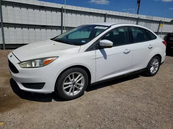 2016 Ford Focus 1FADP3F29GL285058