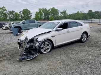 2015 Ford Taurus 1FAHP2E88FG172646