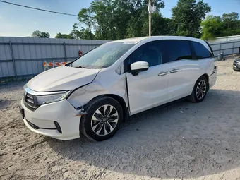 2024 Honda Odyssey 5FNRL6H68RB068152