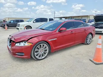 2015 Jaguar XJ-Series SAJWA2GZ8F8V86059