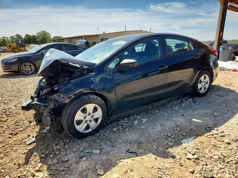 2018 Kia Forte 3KPFL4A72JE273311 Lot 52943816