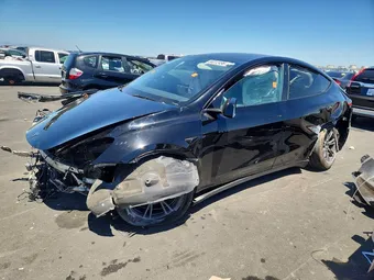 2024 Tesla Model Y 7SAYGDED4RF202522