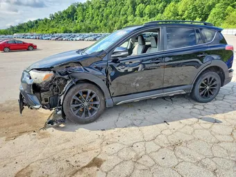 2018 Toyota RAV4 2T3RFREVXJW747827 Lot 57143296