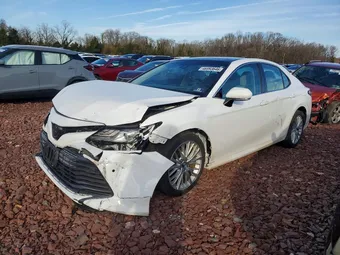 2018 Toyota Camry 4T1B11HK2JU502144 Lot 46993646
