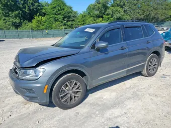 2020 Volkswagen Tiguan 3VV3B7AX8LM065290