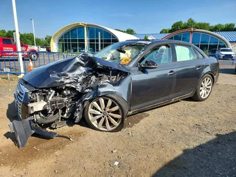 2017 Audi A4 WAUGMAF48HN065791