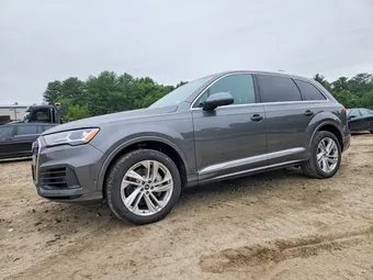 2021 Audi Q7 WA1LXAF75MD041946