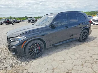 2021 BMW X5 5UXCR6C00M9E15081