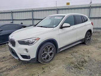 2018 BMW X1 WBXHT3C34J5L30734