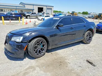 2015 Chrysler 300 2C3CCAAG5FH830035 Lot 52817056